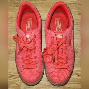 PUMA women Sneakers Size 8